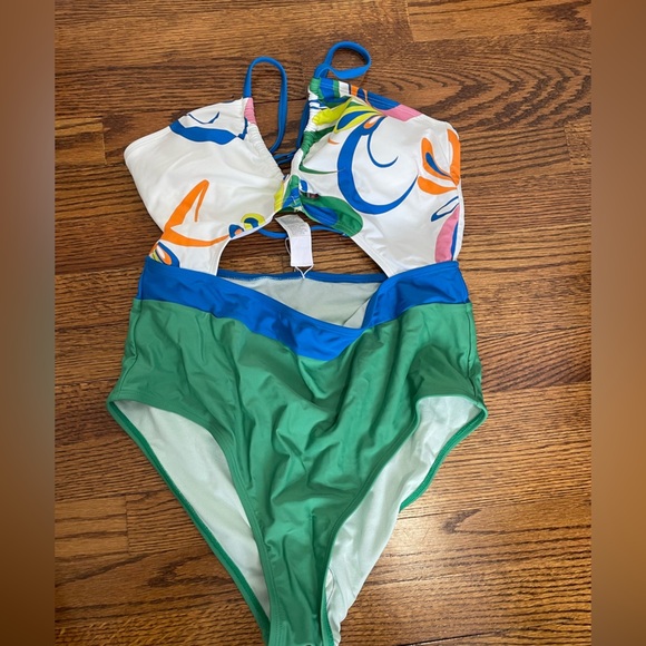 CupShe one piece swimsuit, NWT - Picture 1 of 5